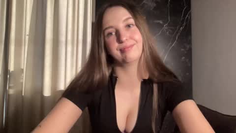 Snapshot of charlottexgold chatting on 03/21/26, 03:37 CharlotteXGold online show from 03/21/26, 03:37