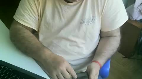 Snapshot of charlypalgar chatting on 05/20/26, 08:31 charly online show from 05/20/26, 08:31
