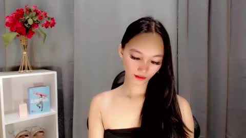 charm_fuckdoll8 online show from 05/07/26, 12:27