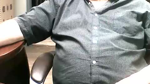 Snapshot of charmeur2672 chatting on 08/05/26, 08:17 charmeur2672 online show from 08/05/26, 08:17
