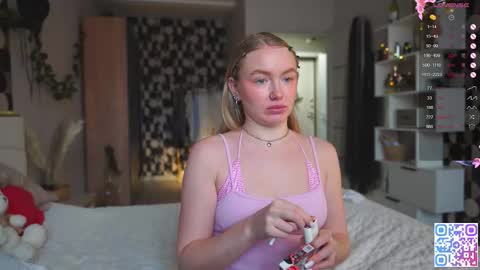 my fansly Charming daisy              My Wishlist  for new toys     online show from 11/16/25, 09:15