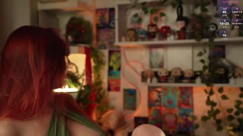 Snapshot of charmings_054 chatting on 01/30/25, 05:17 Belle and Miley online show from 01/30/25, 05:17