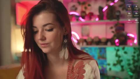 Snapshot of charmings_054 chatting on 02/09/25, 05:22 Belle and Miley online show from 02/09/25, 05:22