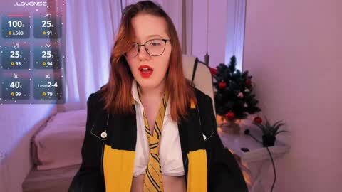 Snapshot of charmygrace chatting on 12/29/24, 01:49 Grace online show from 12/29/24, 01:49