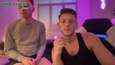 SmoothCanadianBoy online show from 04/24/26, 12:02
