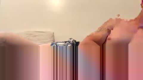 Snapshot of chatpz046 chatting on 11/18/25, 02:06 chatpz online show from 11/18/25, 02:06