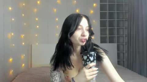 Snapshot of chatty_alice chatting on 09/14/25, 01:16 Alice online show from 09/14/25, 01:16