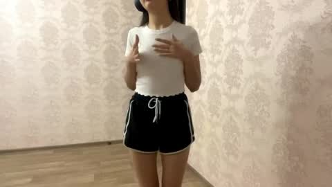 Snapshot of chaturbatables777 chatting on 03/12/26, 05:19 Eva online show from 03/12/26, 05:19