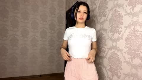 Snapshot of chaturbatables777 chatting on 03/14/26, 05:29 Eva online show from 03/14/26, 05:29