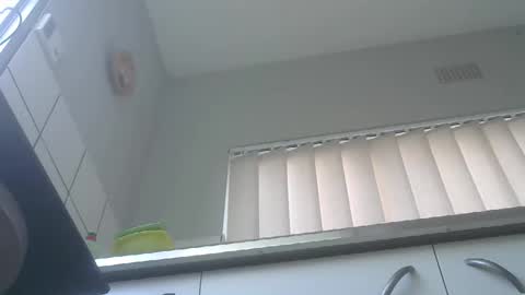 chaturbatordeluxe online show from 11/17/25, 04:13