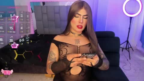 Sophie  online show from 06/06/26, 06:23