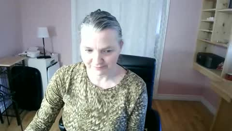 chealsiek online show from 04/26/26, 12:58