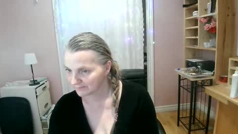 chealsiek online show from 05/03/26, 02:28