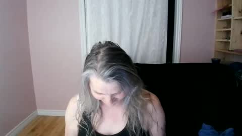 chealsiek online show from 06/15/26, 12:35