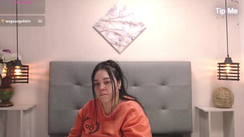 Snapshot of cheelsea_ chatting on 12/28/24, 03:47 cheelsea_ online show from 12/28/24, 03:47