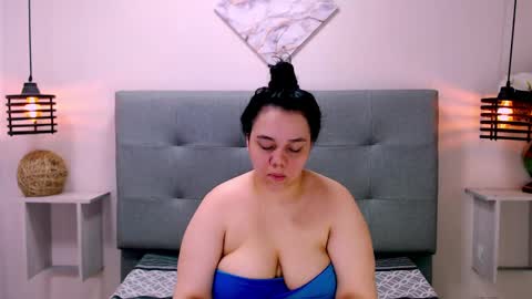 Snapshot of cheelsea_ chatting on 01/24/25, 03:32 cheelsea_ online show from 01/24/25, 03:32