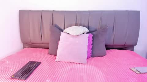 Cherlyn online show from 02/15/25, 04:34