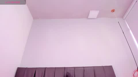 Cherlyn online show from 09/15/25, 04:51