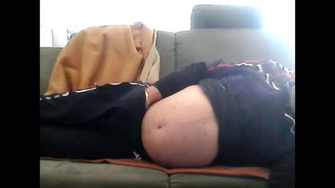 Snapshot of cheesy4444 chatting on 01/31/25, 11:24 Tom online show from 01/31/25, 11:24