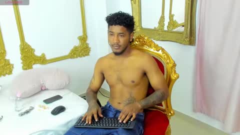 Snapshot of cheeto_333 chatting on 02/26/25, 03:42 Cheeto online show from 02/26/25, 03:42