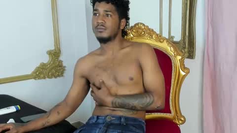 Snapshot of cheeto_333 chatting on 03/11/25, 10:51 Cheeto online show from 03/11/25, 10:51