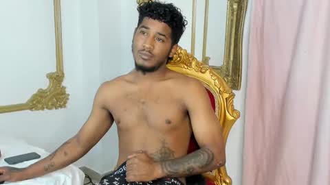 Snapshot of cheeto_333 chatting on 03/12/25, 04:30 Cheeto online show from 03/12/25, 04:30