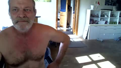 Snapshot of chefben666 chatting on 03/21/26, 11:48 chefben666 online show from 03/21/26, 11:48
