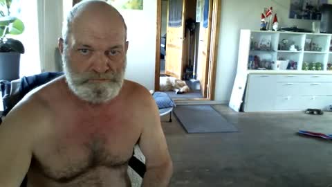 Snapshot of chefben666 chatting on 05/07/26, 06:08 chefben666 online show from 05/07/26, 06:08