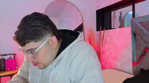   online show from 06/14/26, 03:52