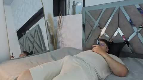   online show from 06/21/26, 04:04