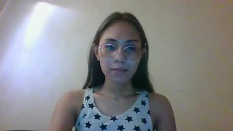 Snapshot of chelly4u69 chatting on 02/23/25, 03:35 chelly4u69 online show from 02/23/25, 03:35