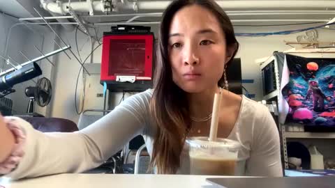 Snapshot of chellybear101 chatting on 01/27/25, 11:33 chellybear101 online show from 01/27/25, 11:33