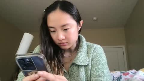 Snapshot of chellybear101 chatting on 02/11/25, 07:05 chellybear101 online show from 02/11/25, 07:05