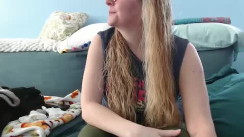 Chelsea online show from 02/26/25, 04:35