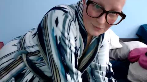 Snapshot of chelseasentra1 chatting on 01/11/26, 04:34 Chelsea online show from 01/11/26, 04:34