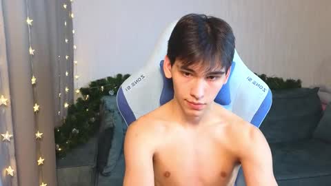 LUCASRYANPVT IS OPEN online show from 02/10/25, 03:32