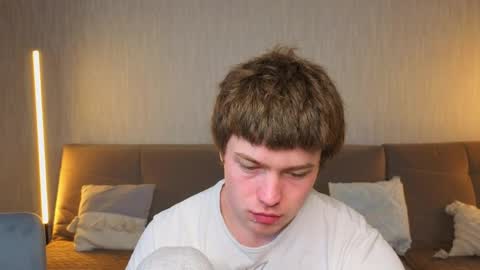 LUCASRYANPVT IS OPEN online show from 05/12/26, 04:53