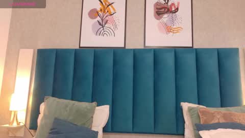   online show from 10/22/25, 07:35