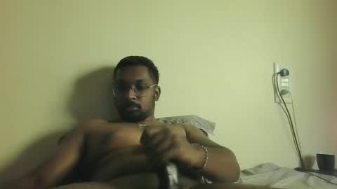 Snapshot of chennaibull1011 chatting on 03/05/26, 08:32 chennaibull1011 online show from 03/05/26, 08:32