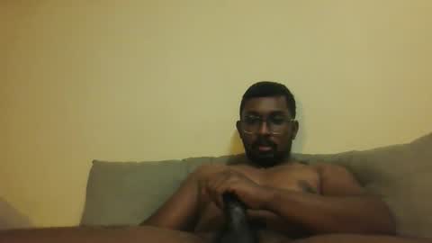 Snapshot of chennaibull1011 chatting on 04/16/26, 05:03 chennaibull1011 online show from 04/16/26, 05:03
