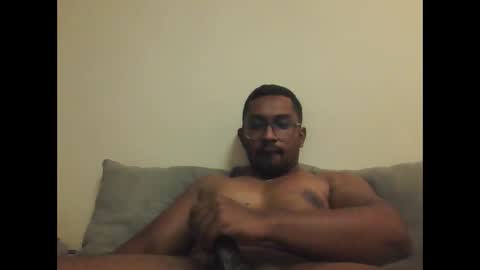 Snapshot of chennaibull1011 chatting on 05/12/26, 05:32 chennaibull1011 online show from 05/12/26, 05:32