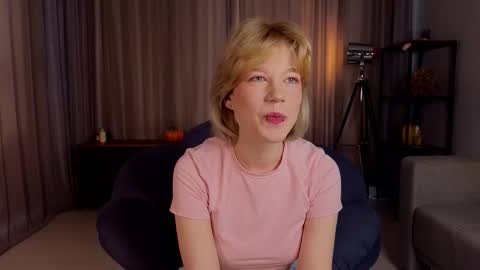 Hello guys  Im Hanna online show from 03/14/26, 04:51