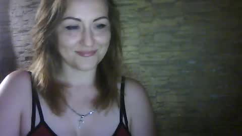 Snapshot of cherry04383 chatting on 07/01/26, 01:29 cherry04383 online show from 07/01/26, 01:29