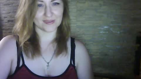 Snapshot of cherry04383 chatting on 07/22/26, 01:52 cherry04383 online show from 07/22/26, 01:52