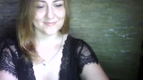 Snapshot of cherry04383 chatting on 07/25/26, 02:20 cherry04383 online show from 07/25/26, 02:20