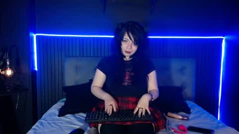 cherry_darck online show from 04/24/26, 02:52