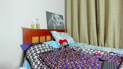 cherry_falls online show from 11/22/25, 08:41