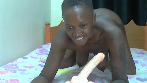 Snapshot of cherry_pic chatting on 01/23/25, 07:29 cherry_pic online show from 01/23/25, 07:29