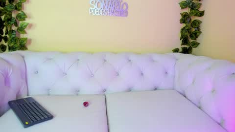 Snapshot of cherry_sussan chatting on 12/10/24, 02:05 Sussan Cherry online show from 12/10/24, 02:05