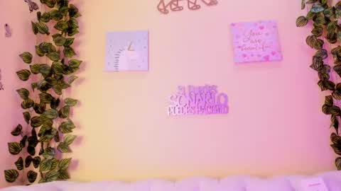 Snapshot of cherry_sussan chatting on 12/13/24, 09:24 Sussan Cherry online show from 12/13/24, 09:24